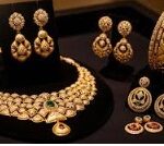 Why Is the Gold Rate Today Surat Important for Carnival Shoppers